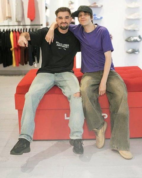 @elrubiuswtf en Limited Andorra